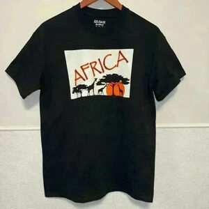 Men's Gildan T-Shirt Black Orange Africa Graphic Size M